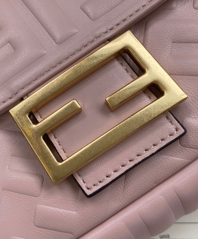 Fendi Baguette Leather Bag 8BR600 Pink